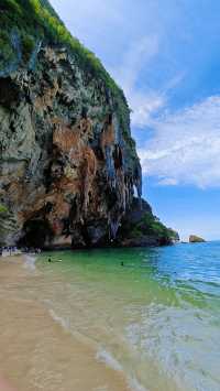 Island-Hopping from Ao Nang – 4-Island or Hong Islands Adventure 🛥️