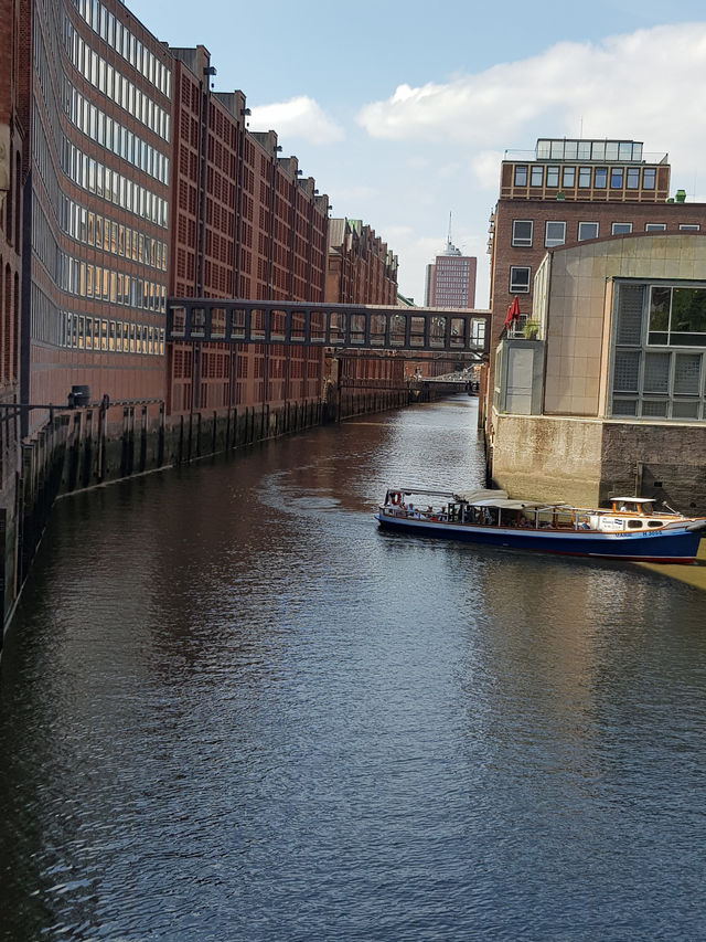 Bricks, bridges, and boats—Hamburg has my heart ❤️⛴️