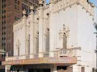 🎭 The Fox Theater Seattle: A Vintage Jewel for Live Entertainment 🌟🇺🇸