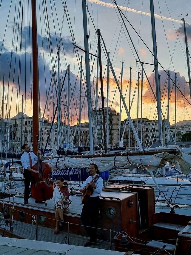 Discovering Palermo’s Port: A Sunset Surprise and Coastal Charm