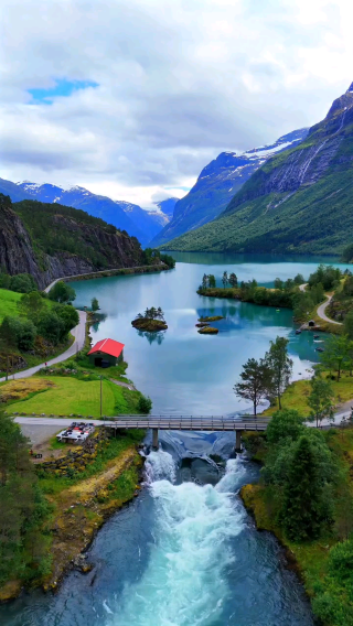 🏞️✨“Nature’s Majesty Unveiled: My Stunning Escape to Loen”✨🏞️