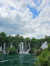 🌿🏞 Wild Escape: Kravica Waterfall Adventure