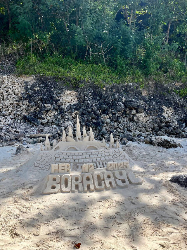 Труднодоступный пляж на Боракае🐚