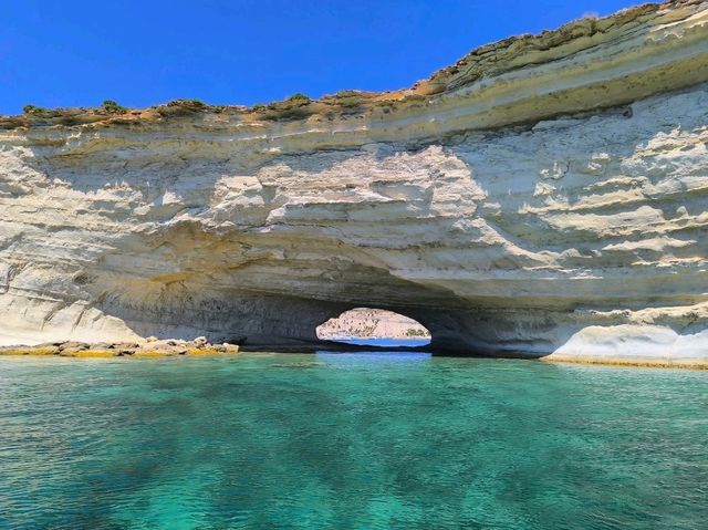 A Day in Marsaxlokk: Malta’s Vibrant Fishing Village 🎣🌊