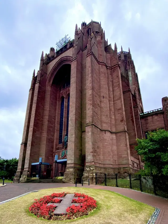 Liverpool Cathedral: A Masterpiece of British Architecture