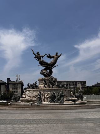 🌸 Huaqing: A Date with China's Most Beautiful Love Story