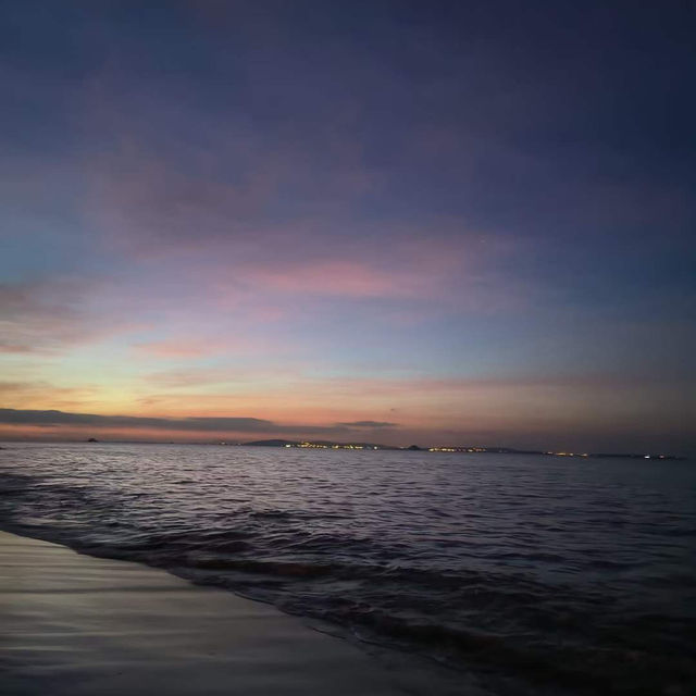 The morning breeze brings the smell of sea