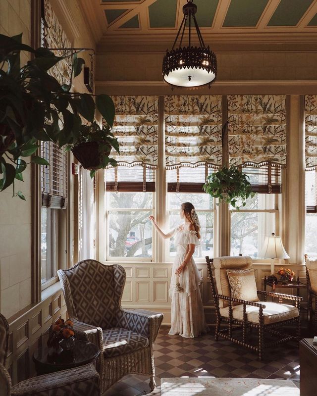 Postcards from Paradise: Captivating @wentworthmansionsc
