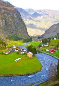 挪威峽灣小鎮——探尋被歐的自然奇蹟小鎮！