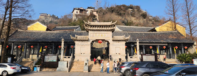 湖北武漢木蘭山｜登金頂看雪景，品不一樣的佛教文化