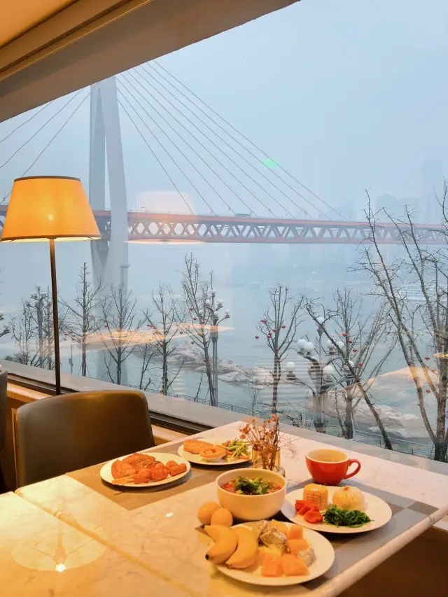 청주 W PLUS HOTEL에 머무르고 싶어서 체크 아웃하지 않습니다