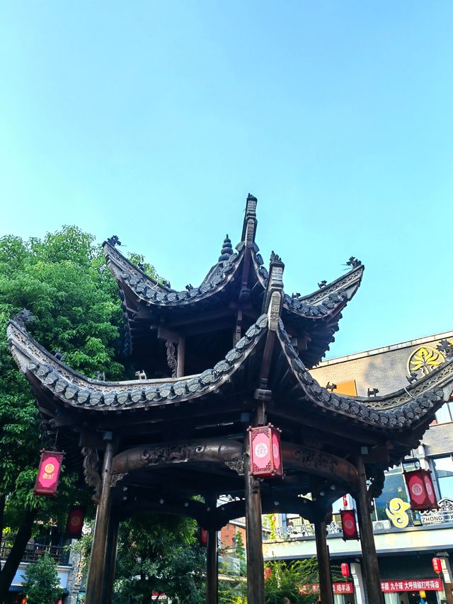 罍街