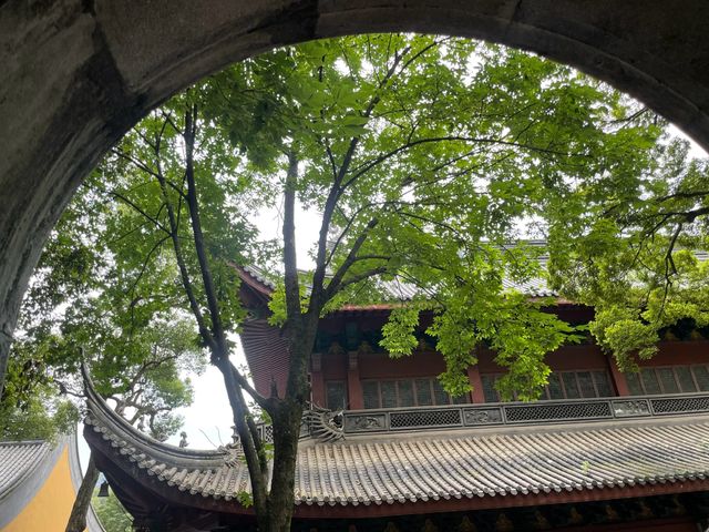 願世界化為滄海，願你我歸於初見