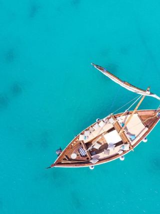 🌴 Zanzibar's Hidden Gem: Luxe Beachside Retreat 🌊
