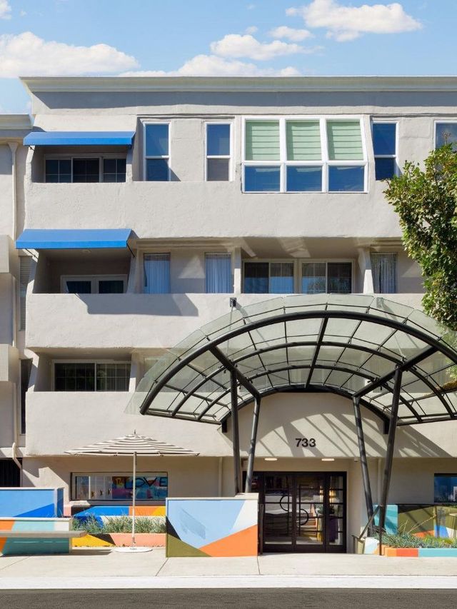 🌟 West Hollywood Wonders: Le Parc at Melrose 🛍️✨