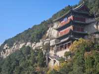 天龍山石窟，請注意保護。