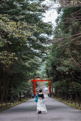 A 1-hour drive from Kagoshima takes you to the largest torii gate in western Japan. 