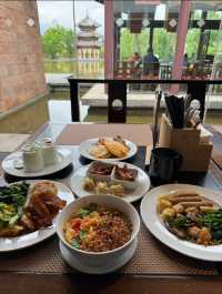 麗江悦榕莊酒店