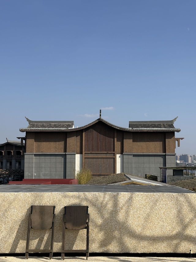 昆明新開的!眾所周知昆明人有自己的「故宮」酒店!! 昆明新開的!眾所周知昆明人有自己的「故宮」酒店!!