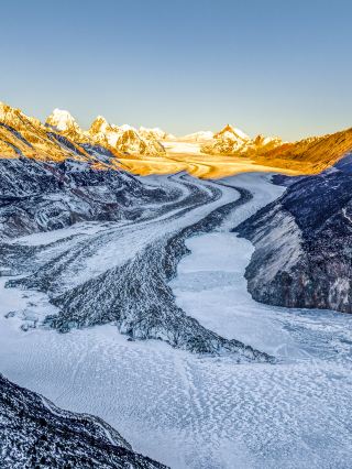 Blue Ice Season: A Frozen Poem | Laigu Glacier
