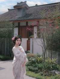 和閨蜜一起住進重慶人均500+的「人生院子酒店」。
