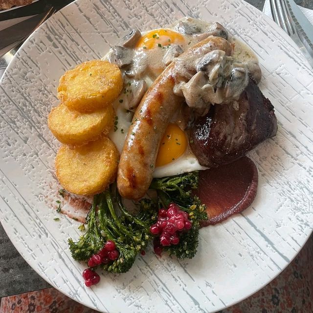 nic place for brunch