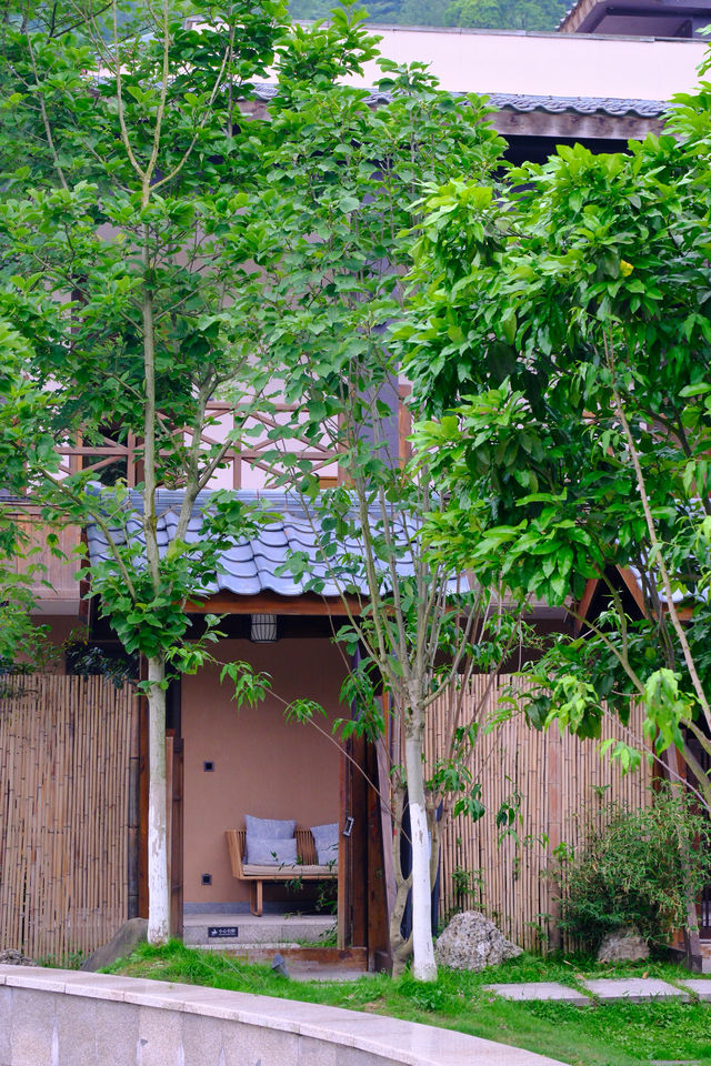 成都花水灣必住酒店！