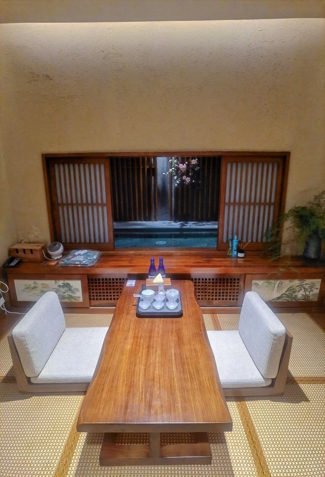 #青島往返靜岡航線開通   青島 這家私湯學生證打折  夏天也能好好泡湯？！ 很適合約會 和閨蜜 