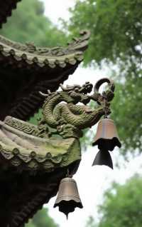 懸崖佛國！天台明岩古寺：在千年洞穴中觸摸時間的禪意
