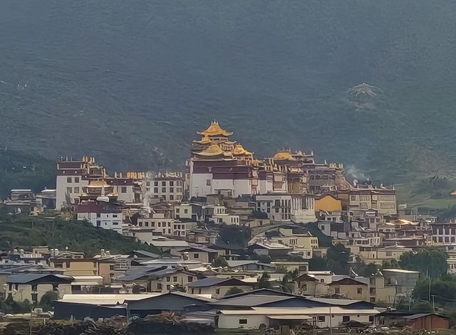 松贊林寺，最接近天堂嘅地方！