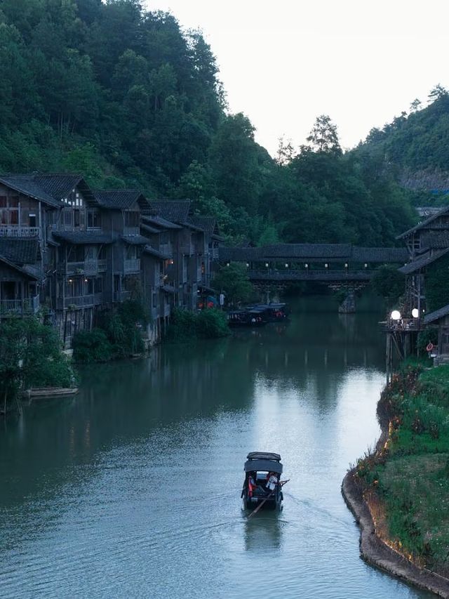 速mark夏天旅遊寶藏地：烏江寨超全遊玩攻略