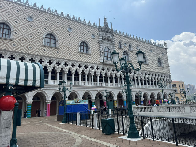 Macau - beauty is in the eye of the beholder 