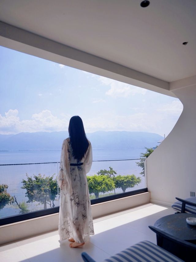 洱海邊嘅法式浪漫花園超大海景露台！