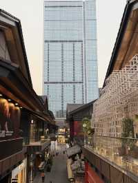 Outdoor Luxury Shopping in Chengdu🇨🇳