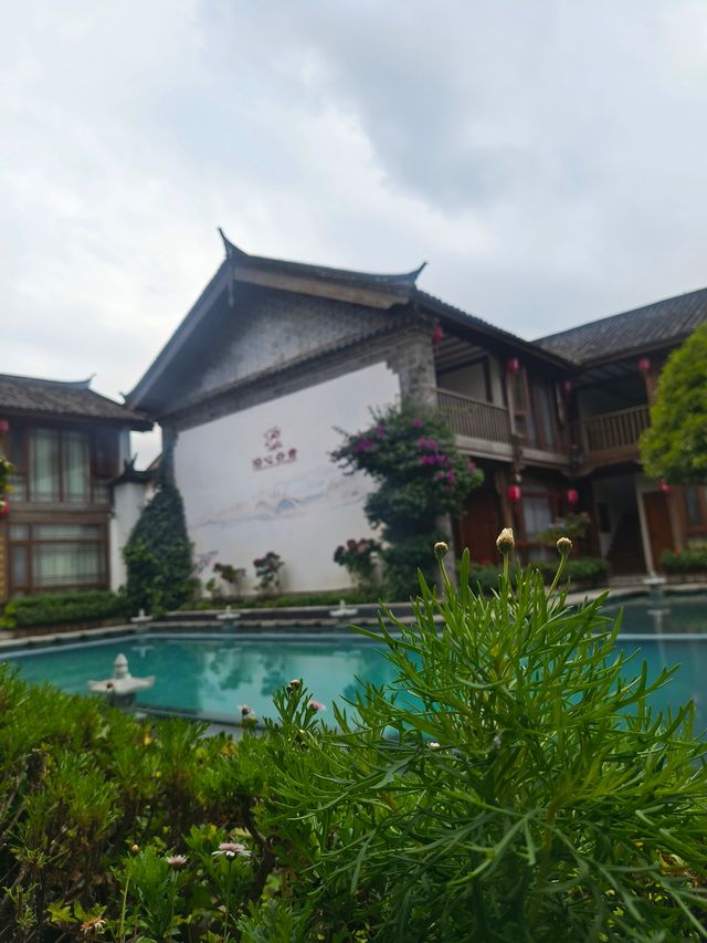 泊心雲舍·麗江｜一場與雪山相擁的雲端夢境 