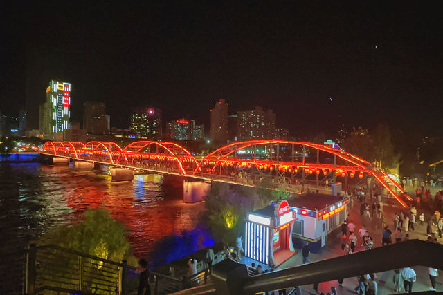 百年傳奇!蘭州的靈魂地標·黃河中山橋夜景絕了 百年傳奇!蘭州的靈魂地標·黃河中山橋夜景絕了