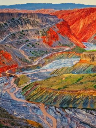 Anjihai Grand Canyon, Xinjiang｜The red beauty of the planet leaves you speechless
