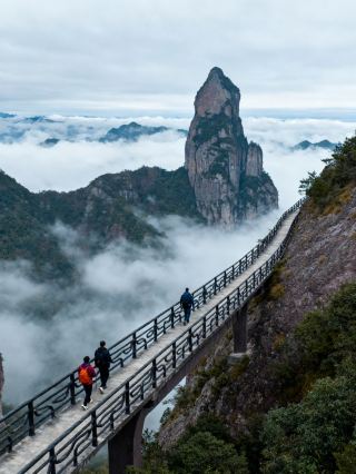 Step into the clouds and enter a painting: A complete guide to 4 lesser-known immortal fantasy secret realms, capturing epic Jianghu scenes with every shot
