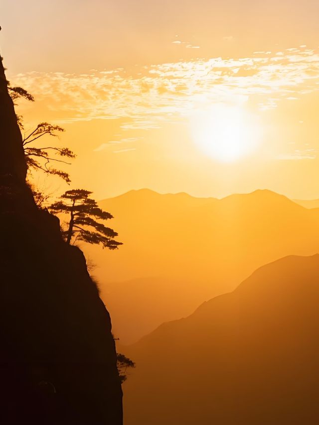 總要來趟黃山吧登上雲端,邂逅中國最美日出! 總要來趟黃山吧登上雲端,邂逅中國最美日出!