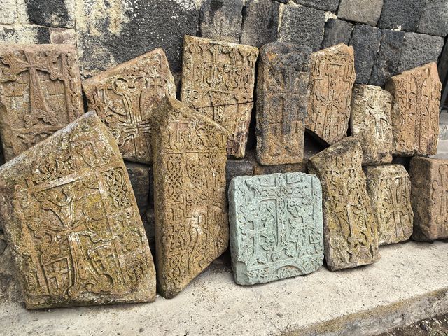 亞美尼亞 高加索明鏡上的千年黑色聖殿