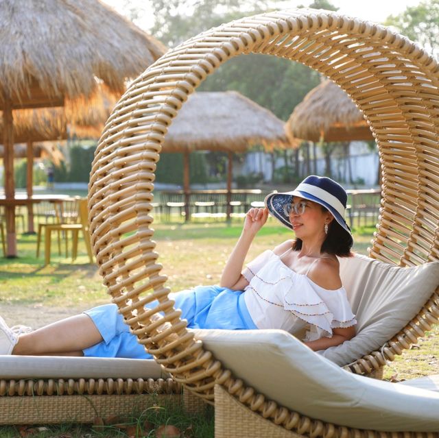 Miss T Cafe & Restaurant คาเฟ่สุดชิคริมทะเลหัวหิน