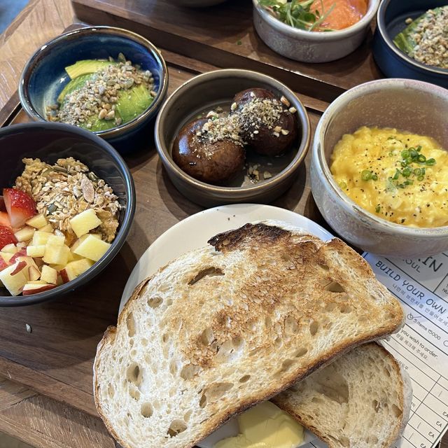 주말아침 외국에서 조식먹는 느낌 가득한 브런치 맛집 ‘그레인 서울’