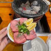 오사카 난바역 근처 야끼니꾸 맛집 “호르몬 만센“