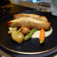 6ixty 7even Restaurant & Bar