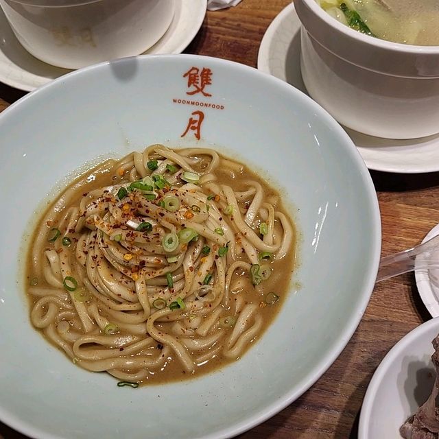 台北 連五年米其林必比登推薦 平價台式美食天花板？ 雙月食品社