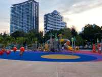 Surasak Montri Public Park 