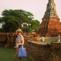 คุณแม่ ห่ม สไบ ย้อนไป อยุธยาตอนปลาย