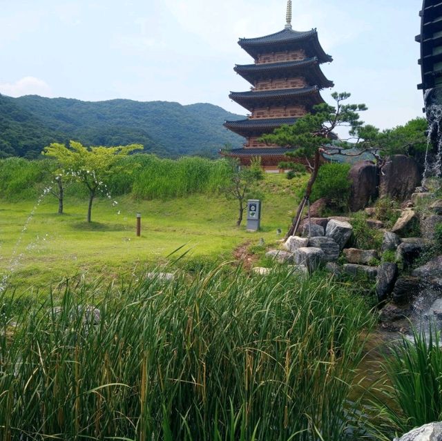 사명대사공원을 보아라 ...조선에 의병스님에 대명사 사명대사