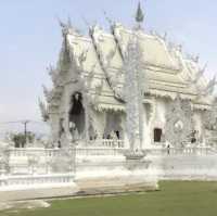 วัดร่องขุ่น