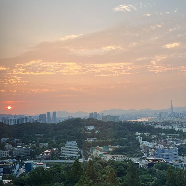 夜景 ソウルの眺めを一望できるホテル